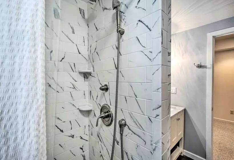 Wardsboro Family Home: 7 Mi To Mount Snow!