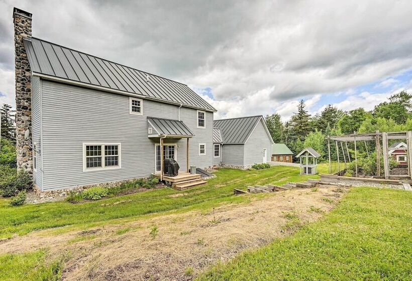 Wilmington Home On 18 Acres ~ 9 Mi To Skiing!