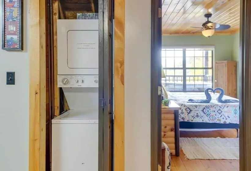Above & Beyond Pigeon Forge Cabin W/ Prime Views!