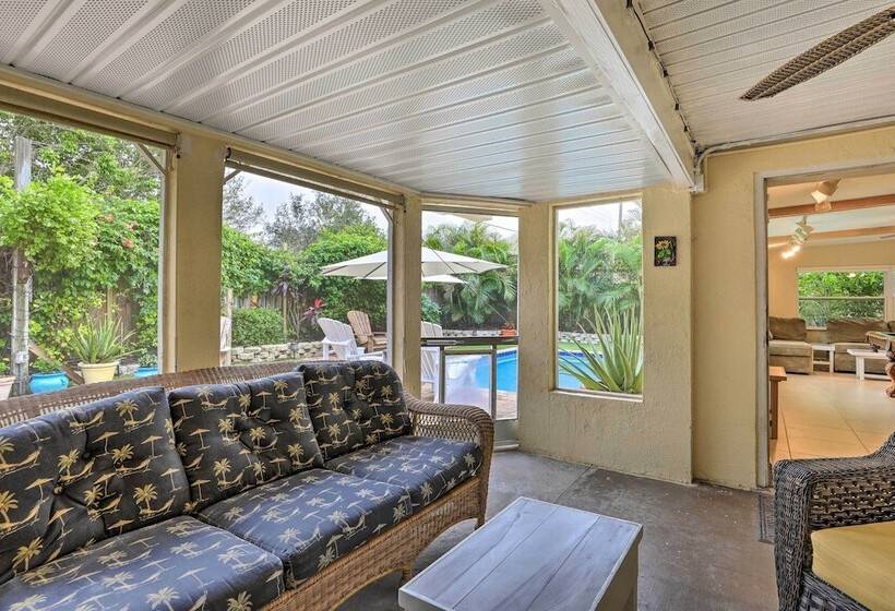 Bradenton Home W/ Beautiful Yard: 4 Mi To Downtown