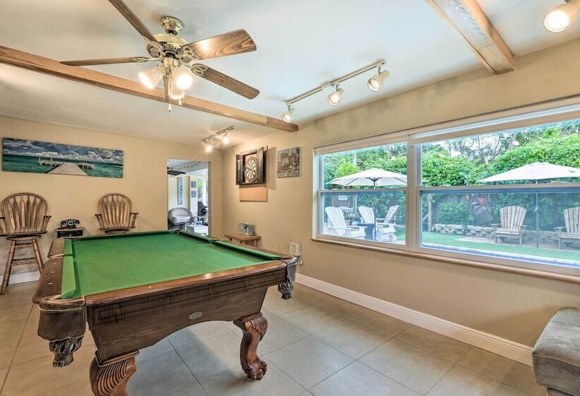 Bradenton Home W/ Beautiful Yard: 4 Mi To Downtown