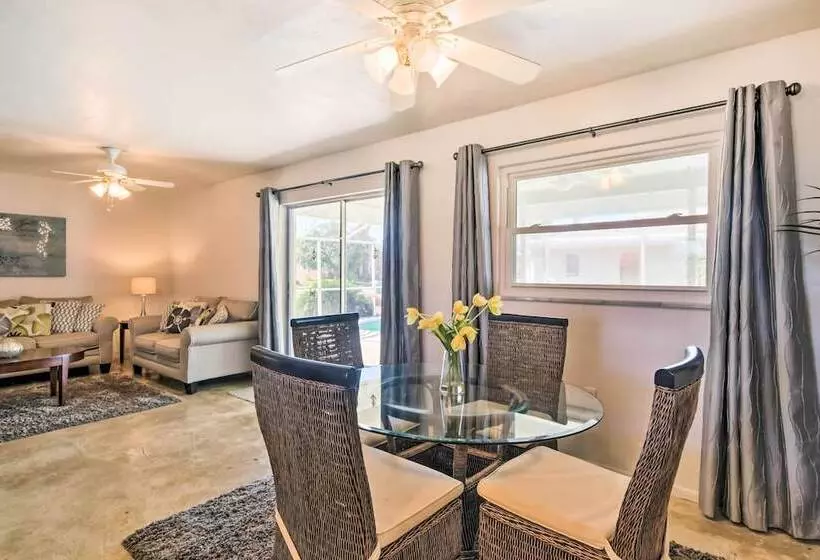 Breezy Marco Island Home W/ Pool   Walk To Beach!