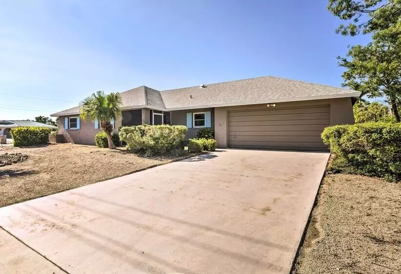 Breezy Marco Island Home W/ Pool   Walk To Beach!