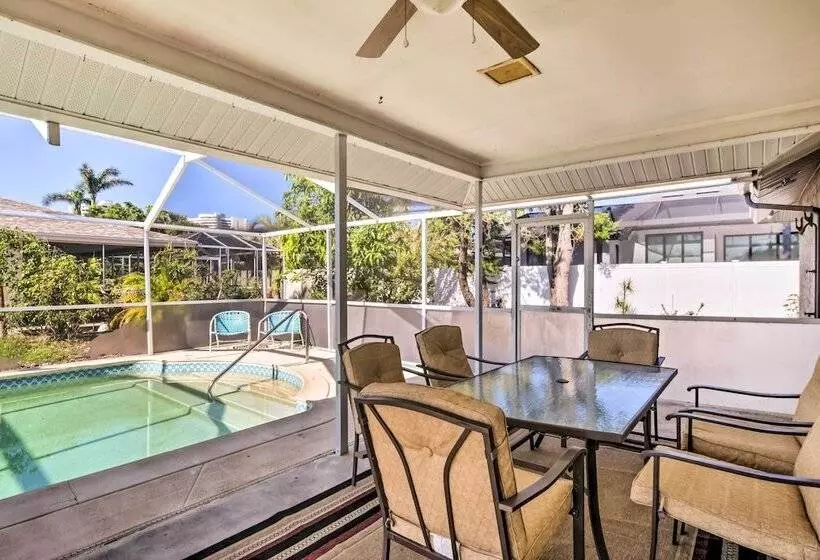 Breezy Marco Island Home W/ Pool   Walk To Beach!