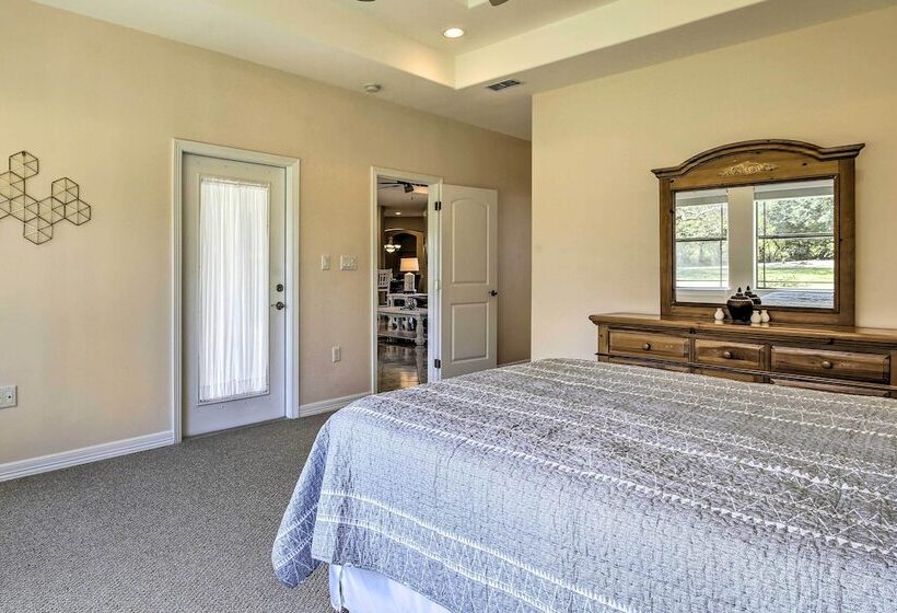 Bright Laguna Vista Home W/ Community Pool!