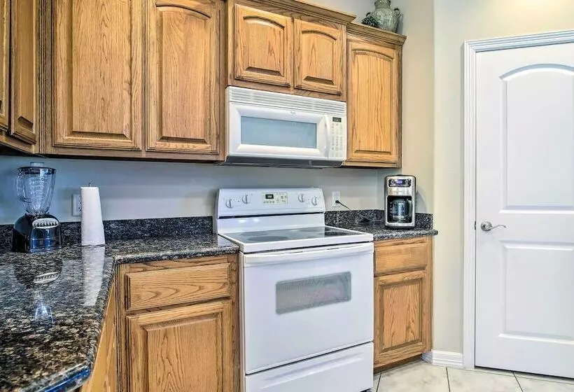 Bright Laguna Vista Home W/ Community Pool!