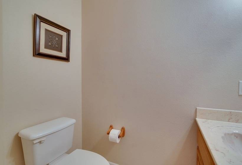 Bright Laguna Vista Home W/ Community Pool!