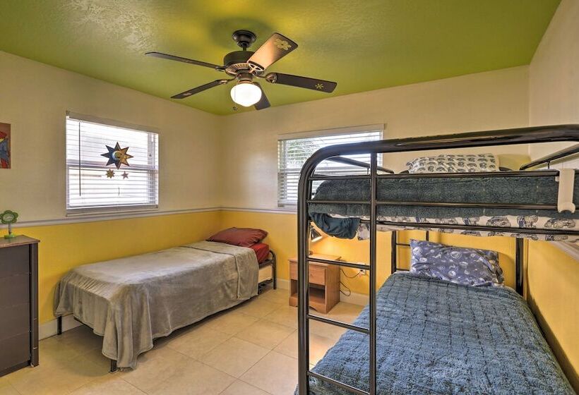 Canal Front Merritt Island Home W/ Deck + Grill!