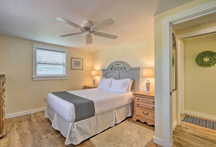 Canalfront Punta Gorda Home With Private Dock!