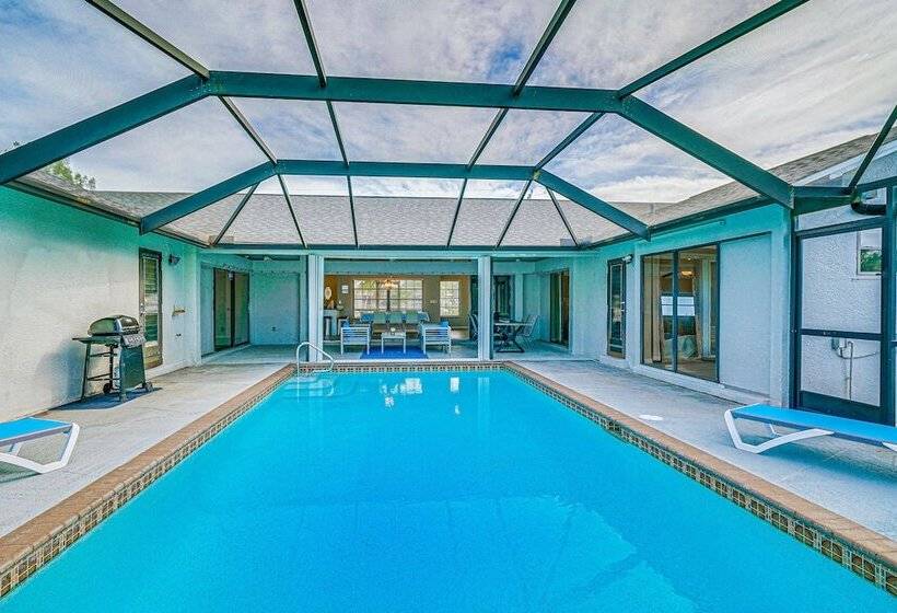 Cape Coral Home W/ Heated Pool, Dock & Gulf Access