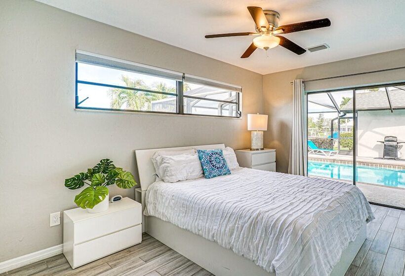 Cape Coral Home W/ Heated Pool, Dock & Gulf Access