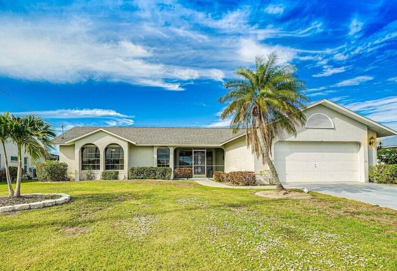 Cape Coral Home W/ Heated Pool, Dock & Gulf Access