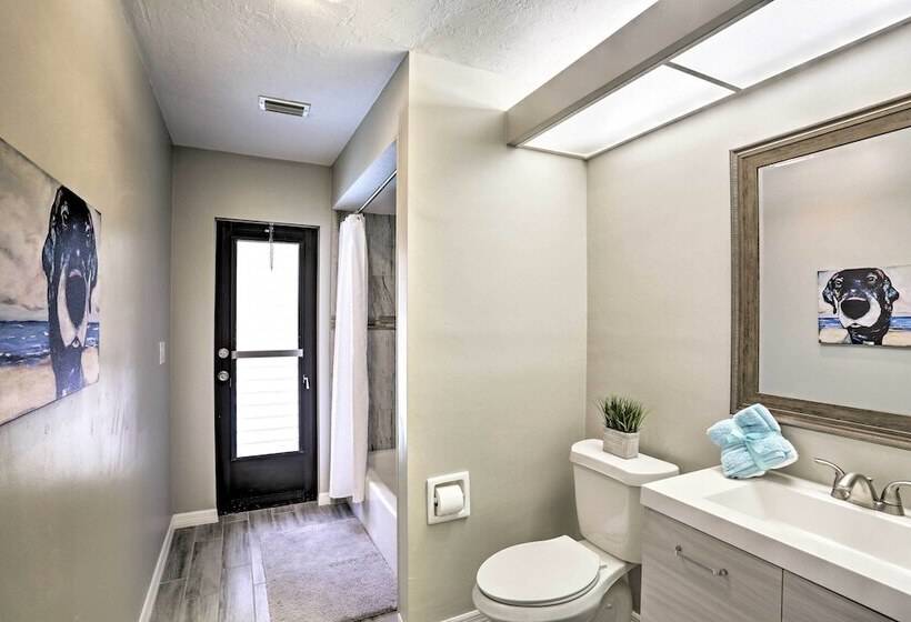 Cape Coral Home W/ Heated Pool, Dock & Gulf Access