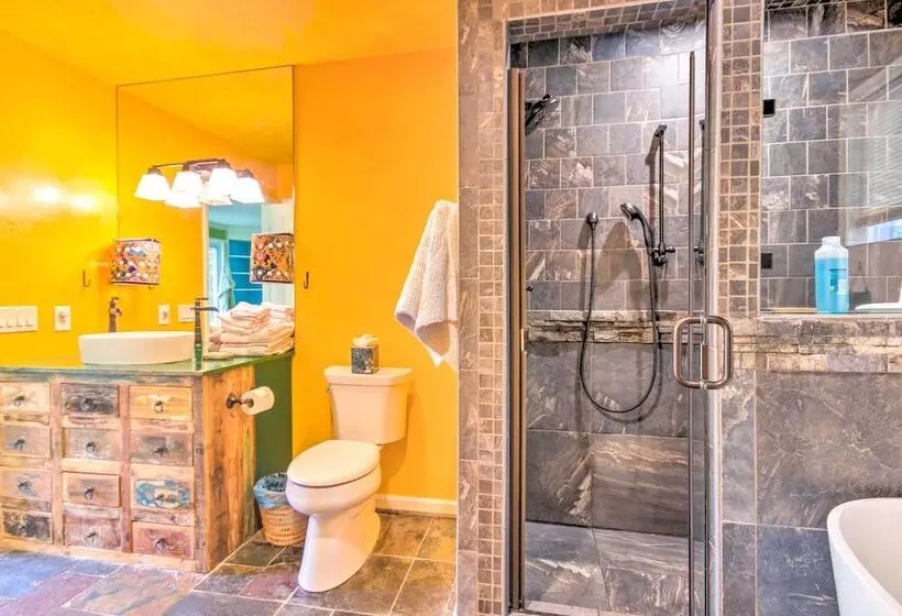 Cheery Swansea Home On Calmont Pond W/ Dock!