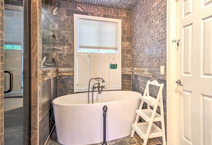 Cheery Swansea Home On Calmont Pond W/ Dock!