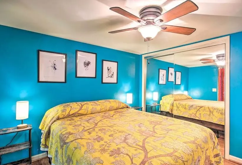 Cheery Swansea Home On Calmont Pond W/ Dock!