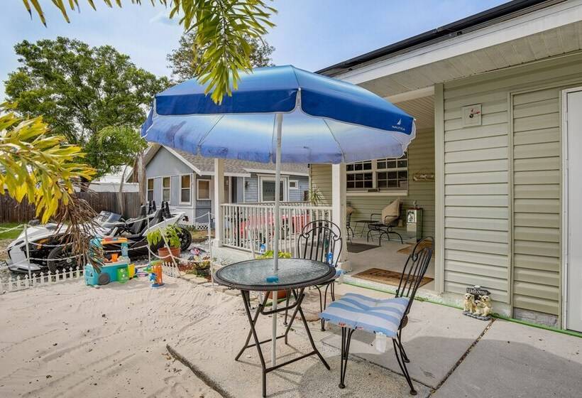 5 Mi To Beach: Family Friendly Home In Clearwater!