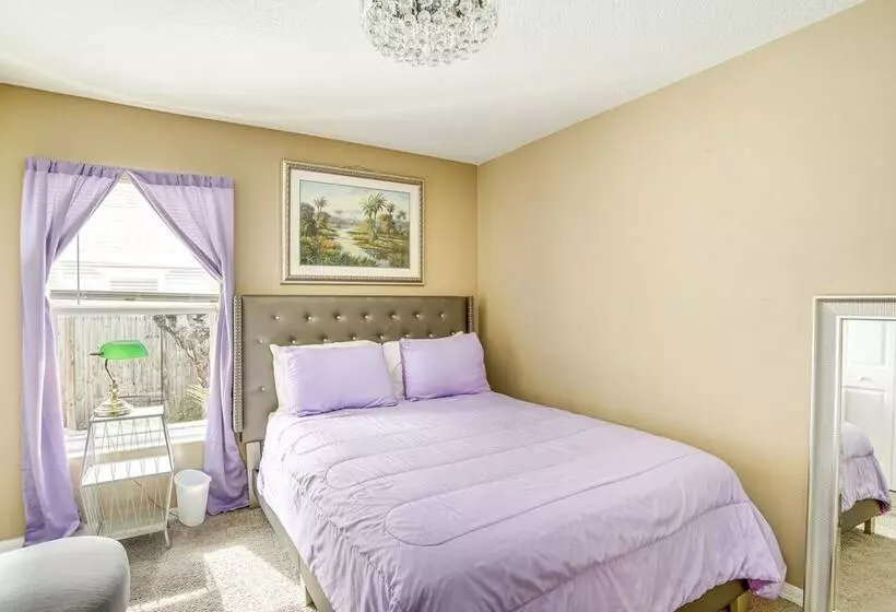 5 Mi To Beach: Family Friendly Home In Clearwater!