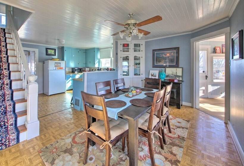 Cozy Augusta Home W/ Porch: Walk To Katy Trail!