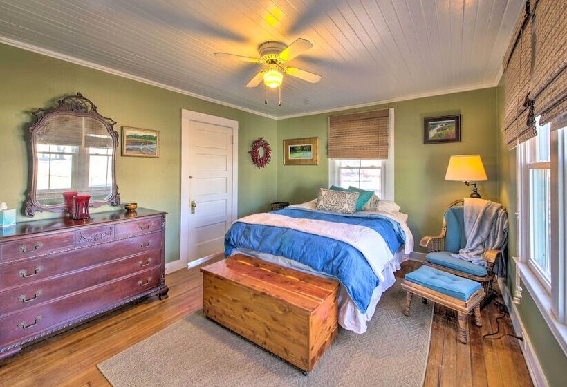 Cozy Augusta Home W/ Porch: Walk To Katy Trail!