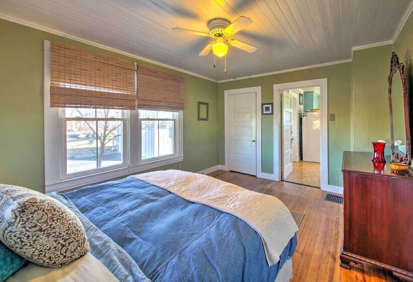 Cozy Augusta Home W/ Porch: Walk To Katy Trail!