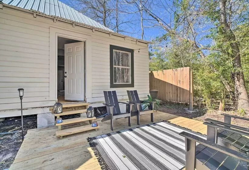 Cozy Livingston House W/ Fenced Yard + Patio!