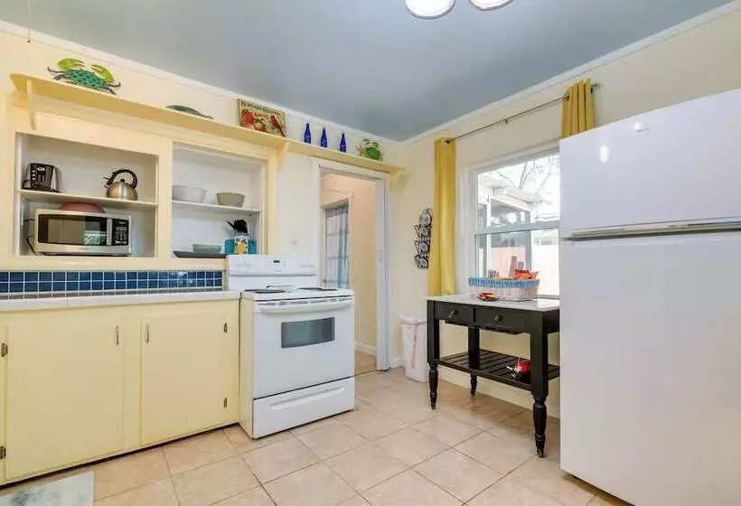 Crystal River House: Scalloping & Dock, Gulf 7 Mi!