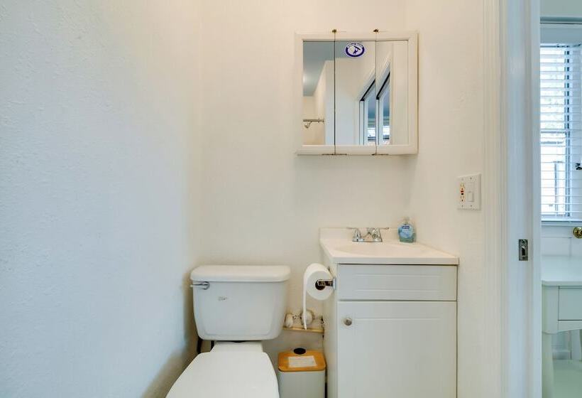 Crystal River House: Scalloping & Dock, Gulf 7 Mi!