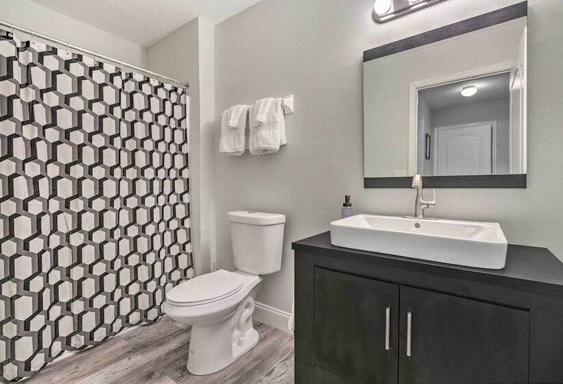 Davenport Home W/ Lanai & Pool: 10 Mi To Disney!