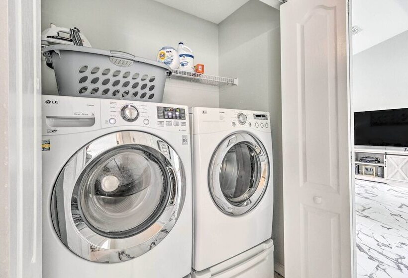 Davenport Home W/ Lanai & Pool: 10 Mi To Disney!