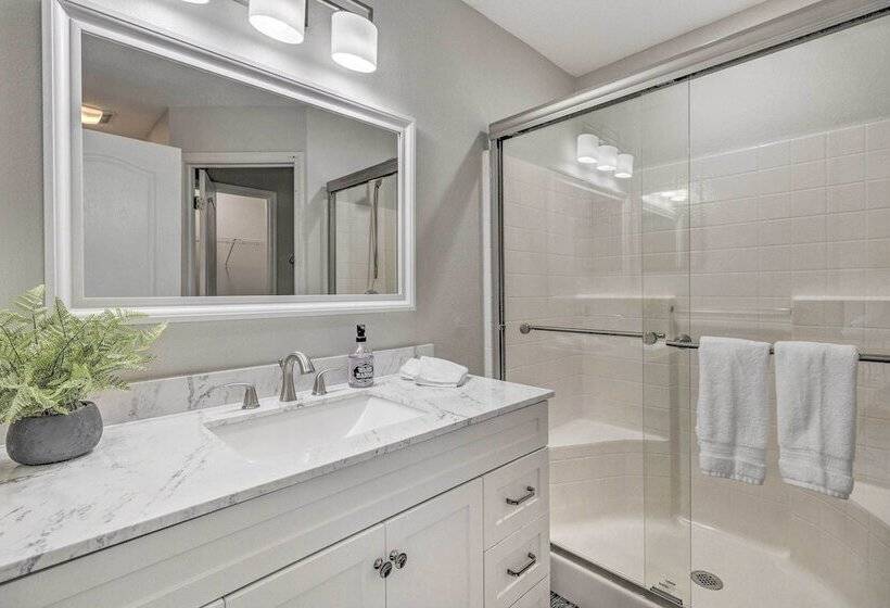 Davenport Home W/ Lanai & Pool: 10 Mi To Disney!