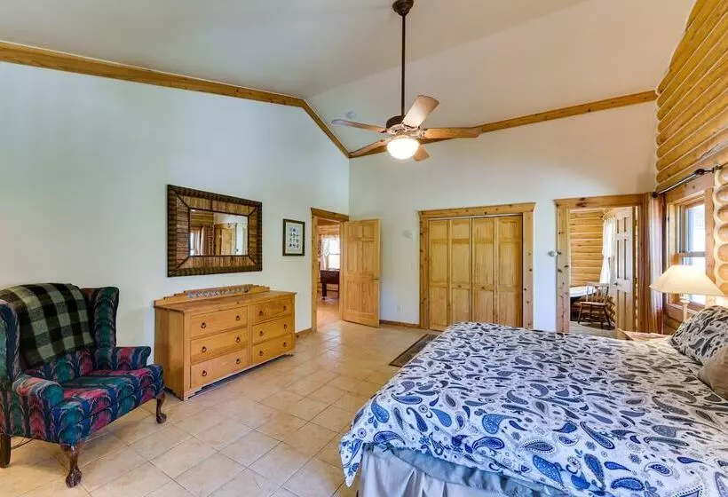 Dog Friendly Fairplay Vacation Rental With Deck!