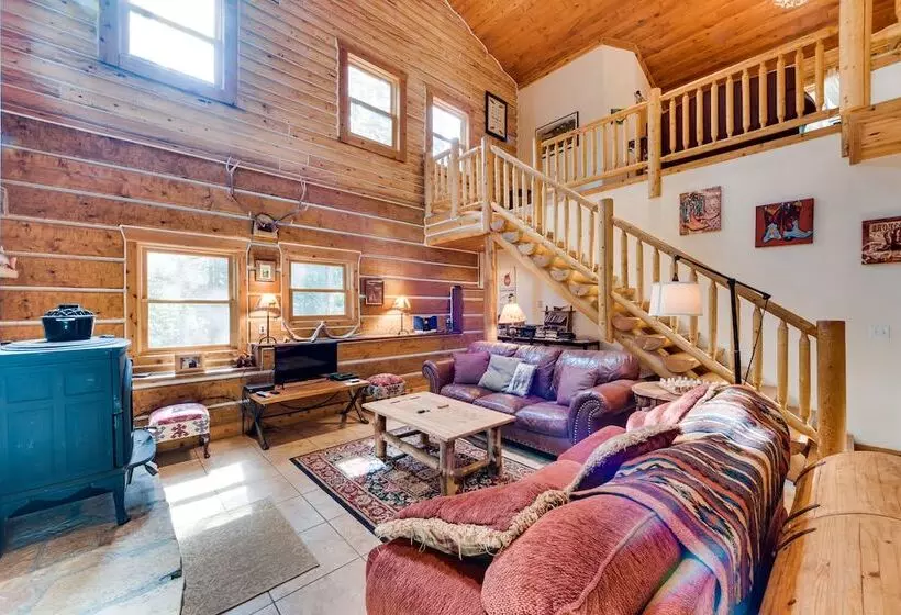 Dog Friendly Fairplay Vacation Rental With Deck!