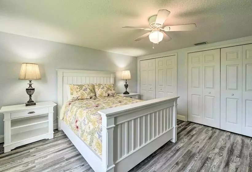 Family Friendly Englewood Rental W/ Canal Views!