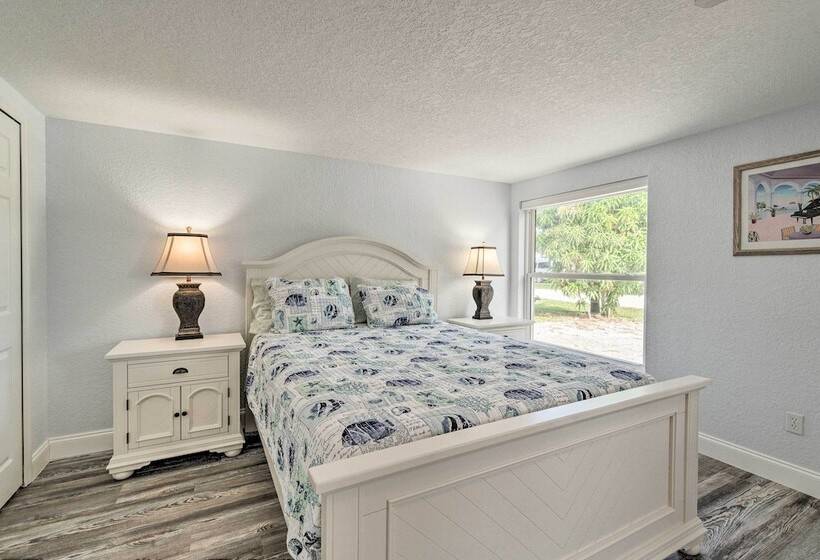 Family Friendly Englewood Rental W/ Canal Views!