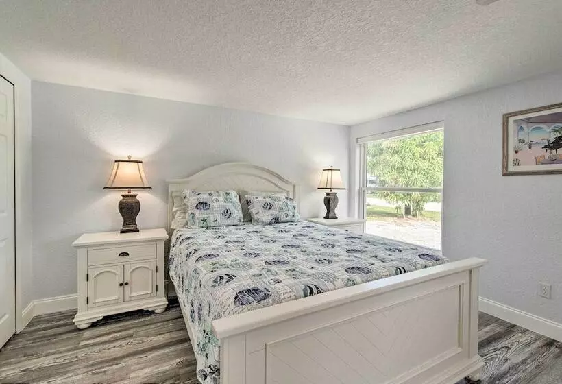 Family Friendly Englewood Rental W/ Canal Views!