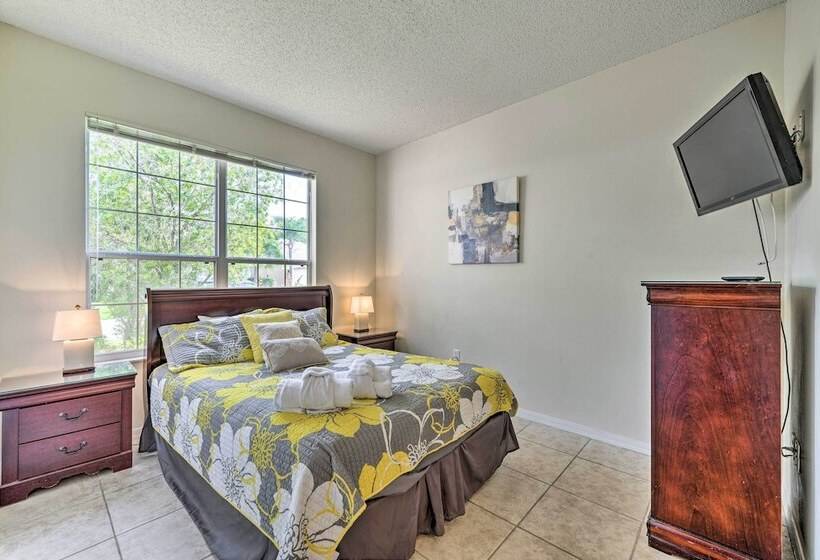 Family Golf Getaway: 17 Mi To Disney World!