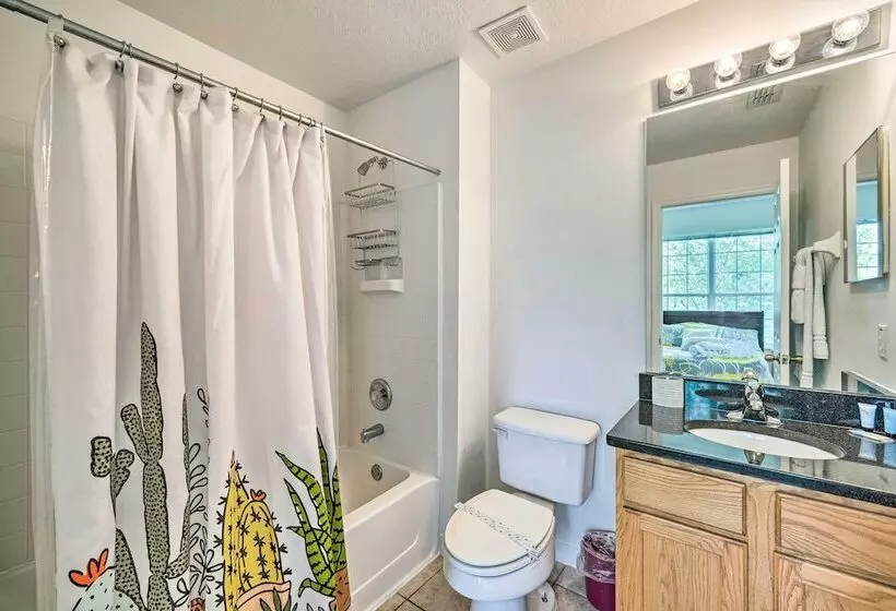 Family Golf Getaway: 17 Mi To Disney World!