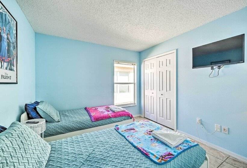 Family Golf Getaway: 17 Mi To Disney World!