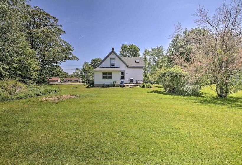 Historic Waldoboro House Near Lakes, Boating, Etc!