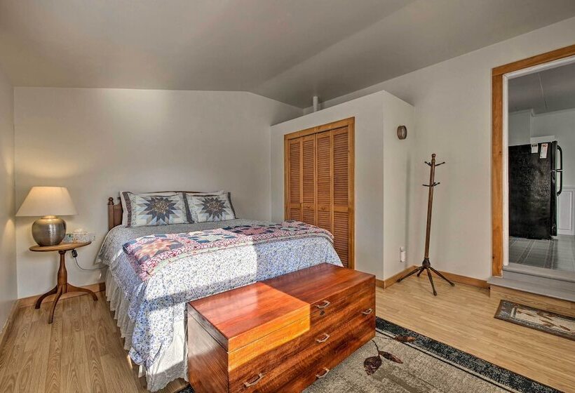 Historic Waldoboro House Near Lakes, Boating, Etc!