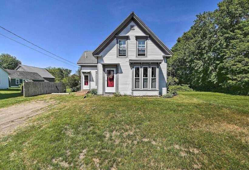 Historic Waldoboro House Near Lakes, Boating, Etc!