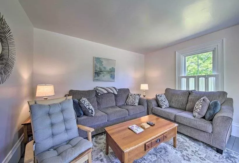 Historic Waldoboro House Near Lakes, Boating, Etc!