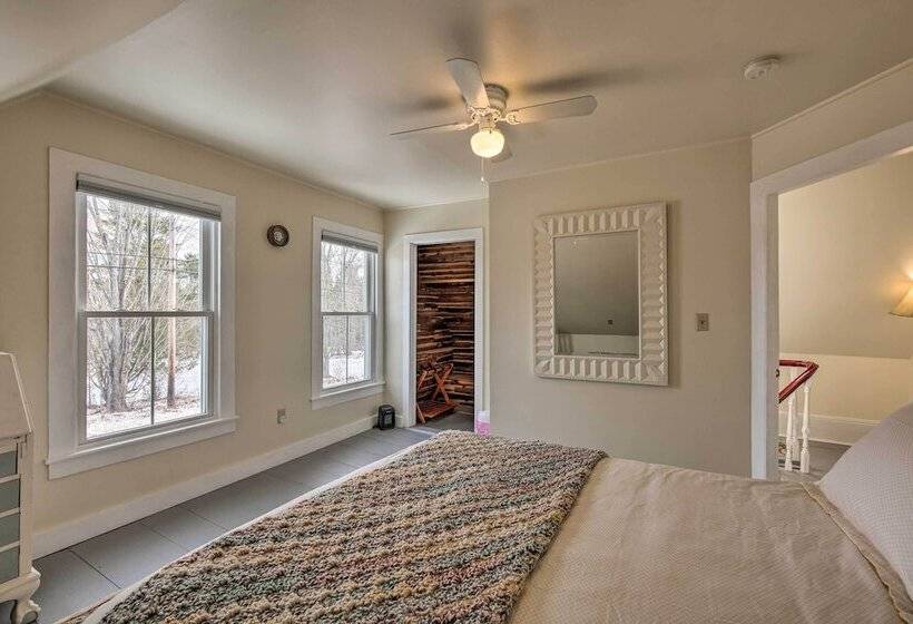 Historic Waldoboro House Near Lakes, Boating, Etc!