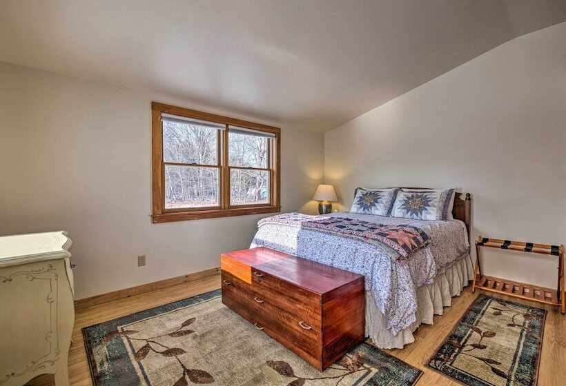 Historic Waldoboro House Near Lakes, Boating, Etc!