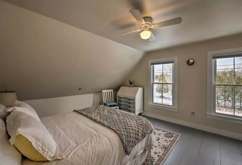 Historic Waldoboro House Near Lakes, Boating, Etc!