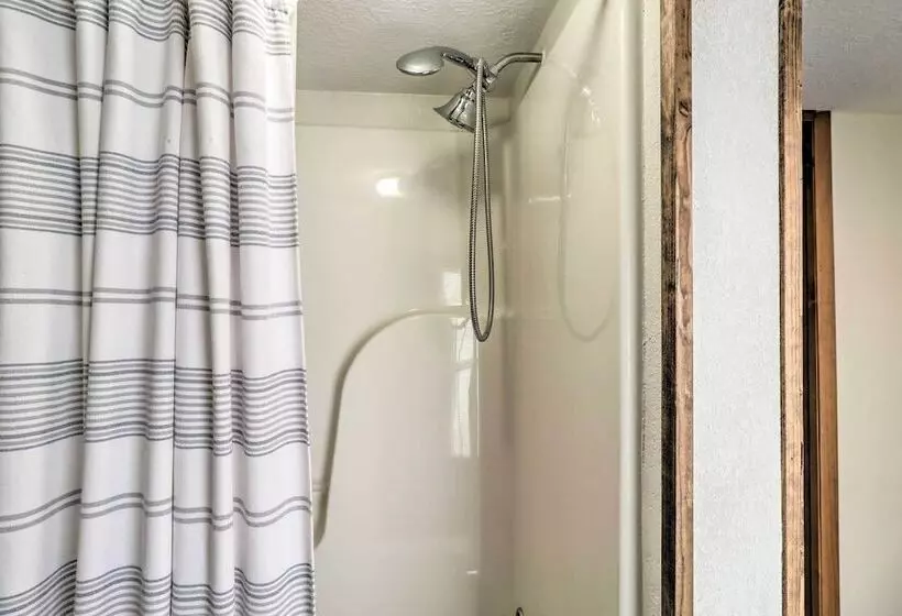 Historic West Plains Home: Walk To Msu + Dtwn