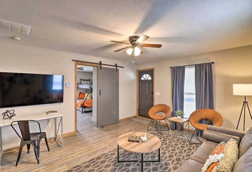 Historic West Plains Home: Walk To Msu + Dtwn