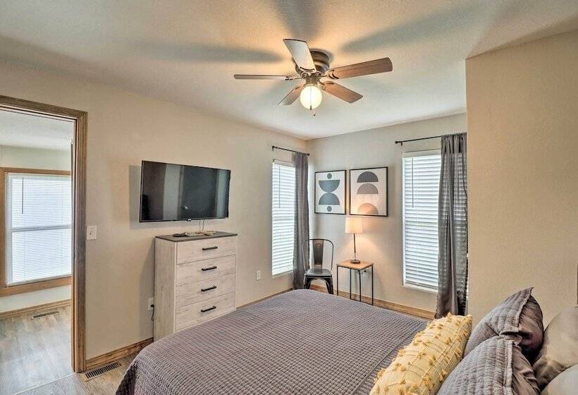 Historic West Plains Home: Walk To Msu + Dtwn