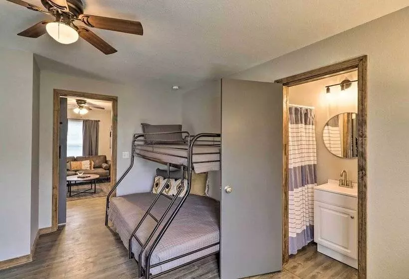 Historic West Plains Home: Walk To Msu + Dtwn